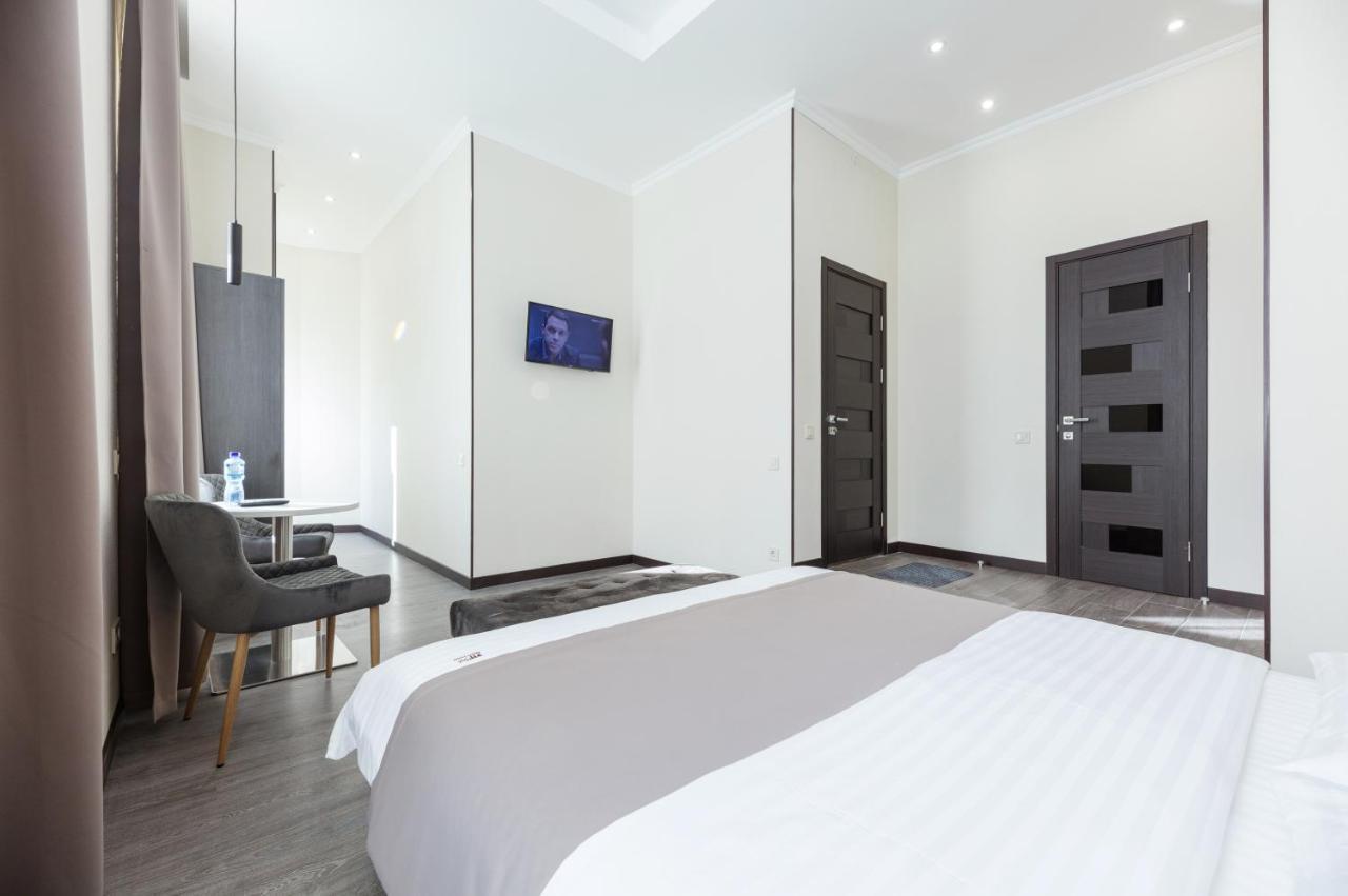 Apart Hotel Maidan Київ Екстер'єр фото